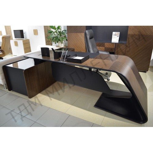 Кабинет руководителя Bugatti