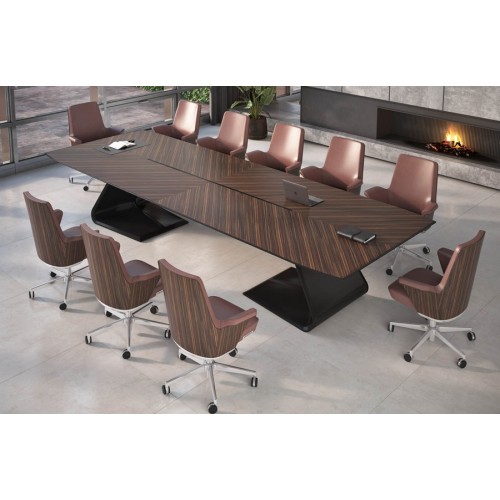 Кабинет руководителя Bugatti