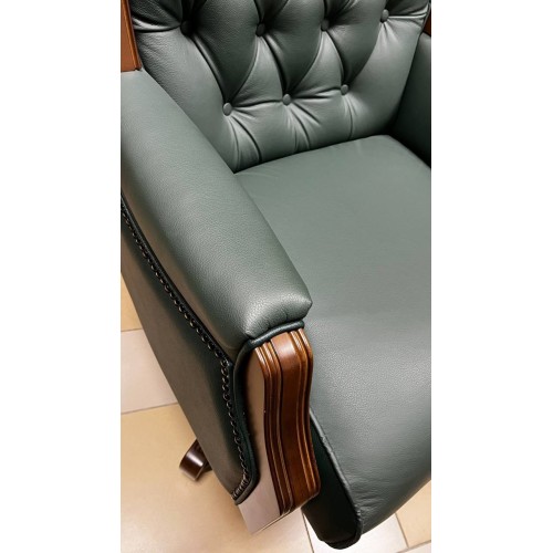 Кресло руководителя Князь 887 (деревянная крестовина)