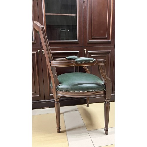 Офисный стул для посетителя Велде ТА 5022А герб (натуральная кожа) с подлокотниками