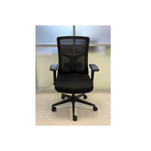 Офисное кресло для персонала Фидель М (пластиковая крестовина)