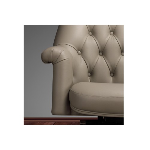 Кресло руководителя Бруно А (натуральная кожа) высокая спинка