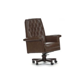 Кресло для руководителя Монарх А (деревянная крестовина)
