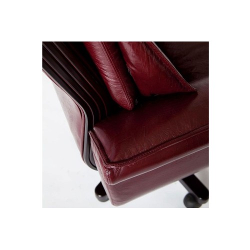 Кресло для руководителя Пикассо DL-055 (натуральная кожа)