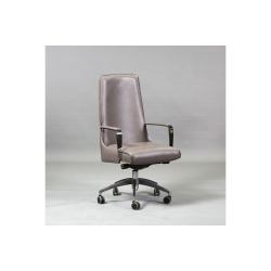 Кресло для руководителя Олимпия М (хромированная крестовина)