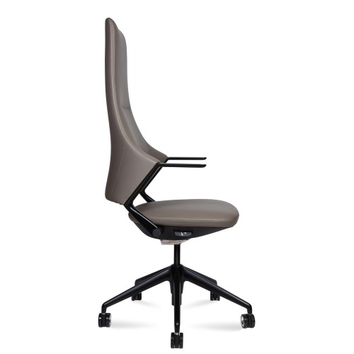 Кресло руководителя Han (натуральная кожа) высокая спинка