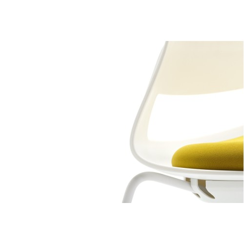 Офисный стул для посетителя Миро А (на полозьях)