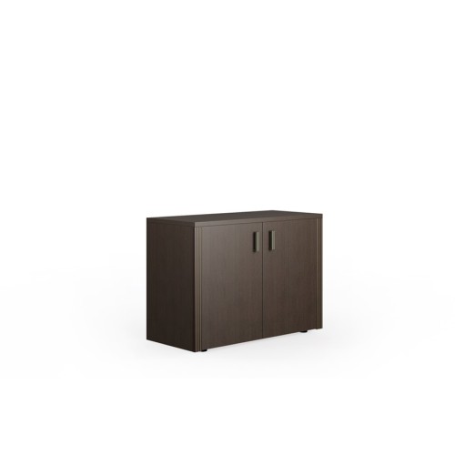 Креденция с декоративными элементами Chicago