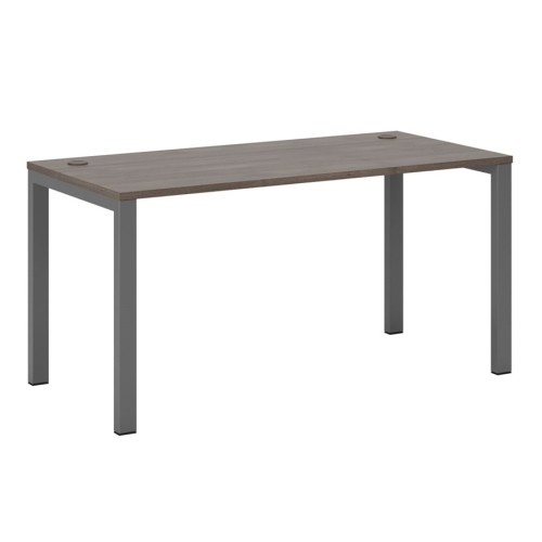 Стол письменный на металлоопорах 150 New Line