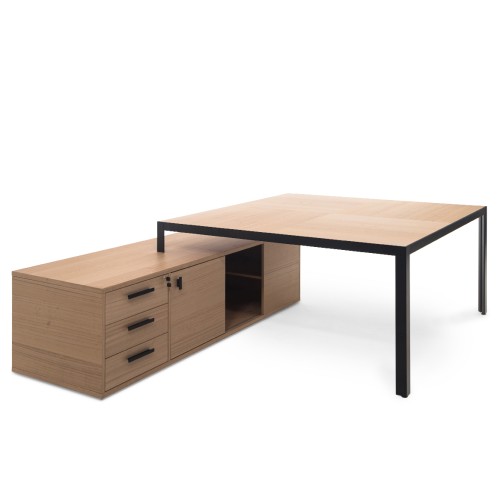 Стол квадратный на опорной тумбе Enzo ECL 01