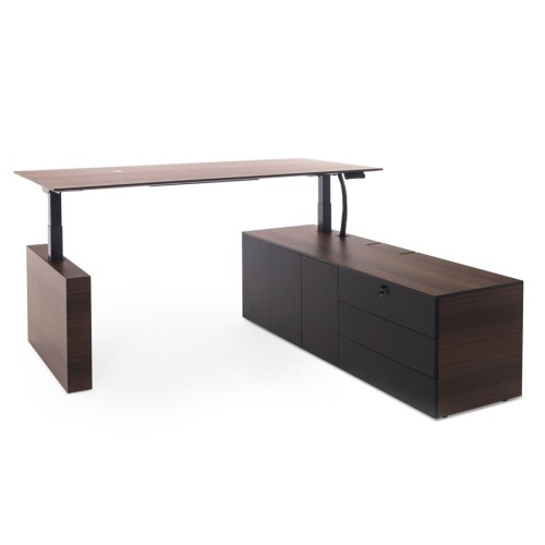 Кабинет руководителя Tesla