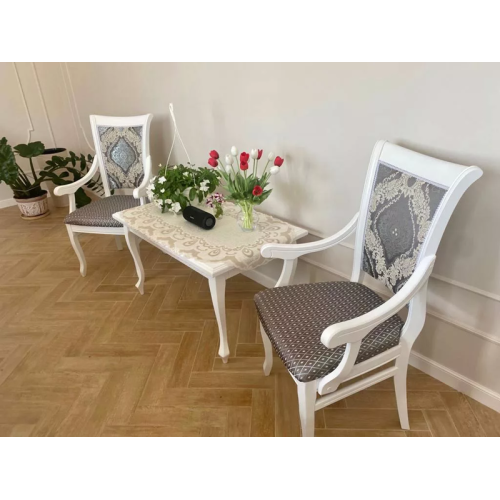 Стул обеденный из массива дерева "Классика-К" с подлокотниками