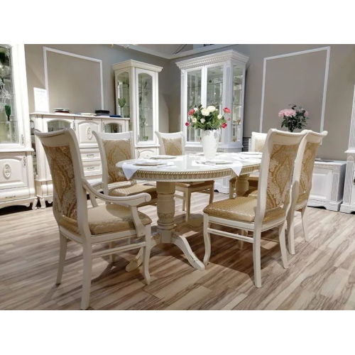 Стул обеденный из массива дерева "Классика-К" с подлокотниками