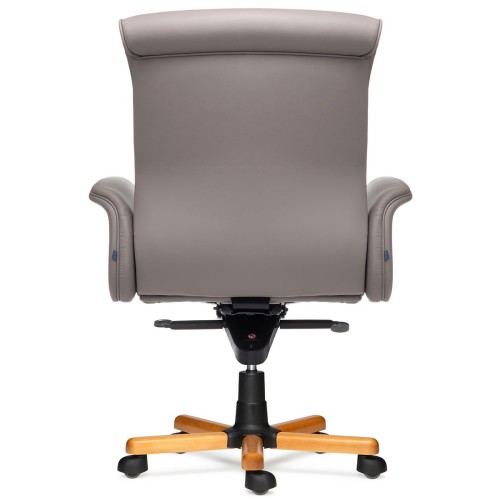 Кресло руководителя Макс D80Д низкая спинка (деревянная крестовина)